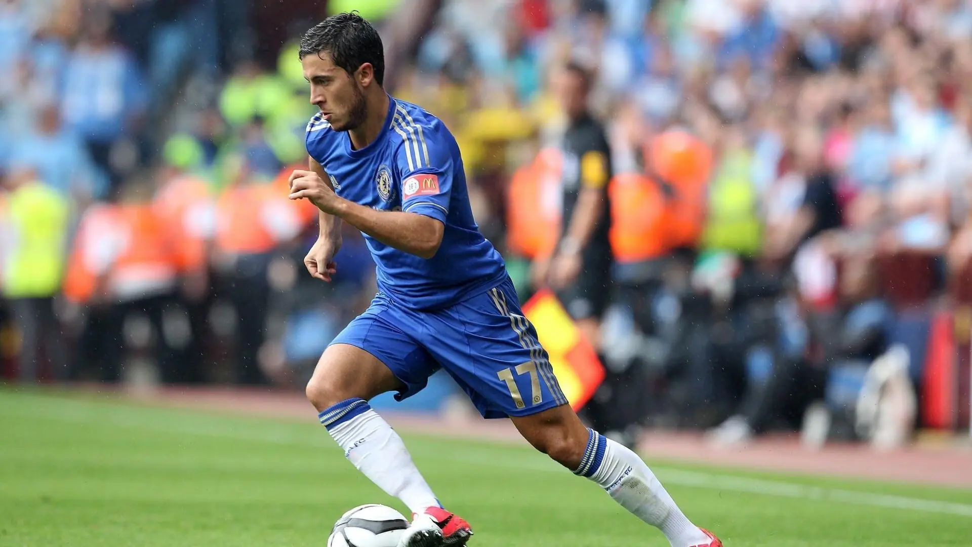 里尔强势扩军，目标剑指欧洲战场，里尔战术