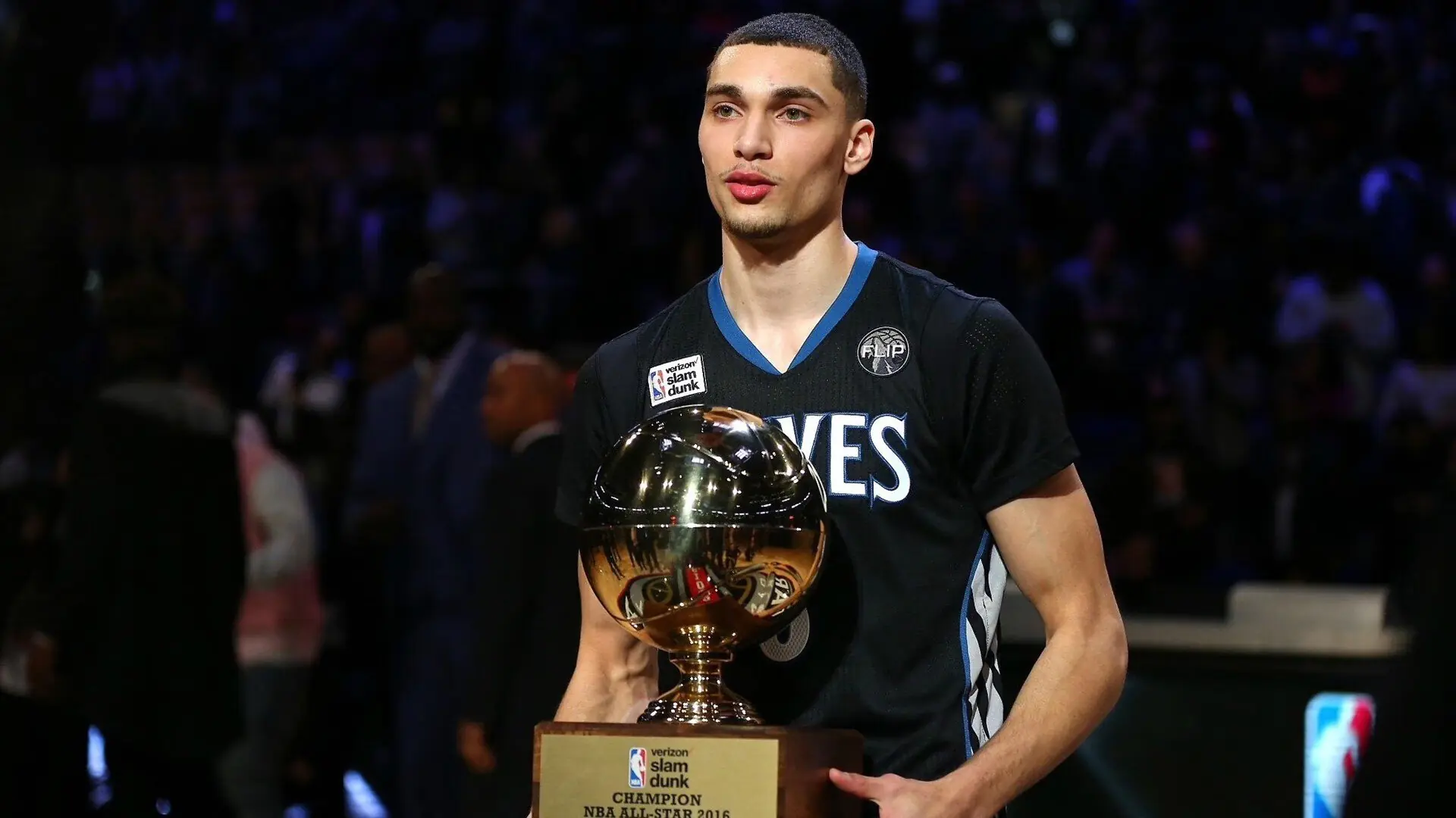 青少年“拼搏精神”公益影像展在南京隆重开幕,传递正能量,青少年公益活动照片